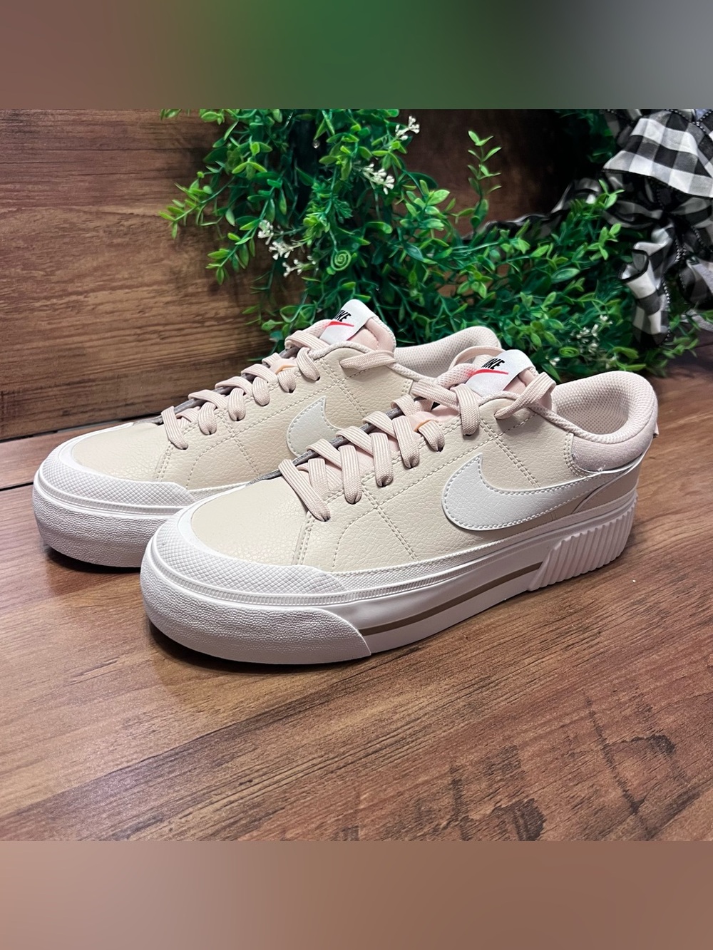Nike Wmns Court Legacy Lift Women Casual Lifestyle Platform Sneakers - Picture 2 of 15